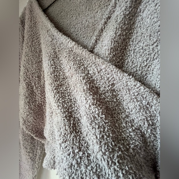 Cozy Wrap Sweater in Light beige - Picture 5 of 10